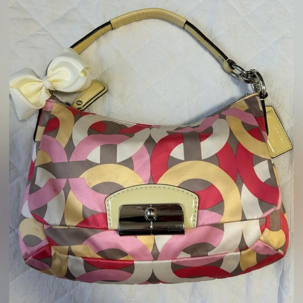 COACH Y2K F22748 Geometric Print Hobo Bag in Red Pink Gold /crossbody bag